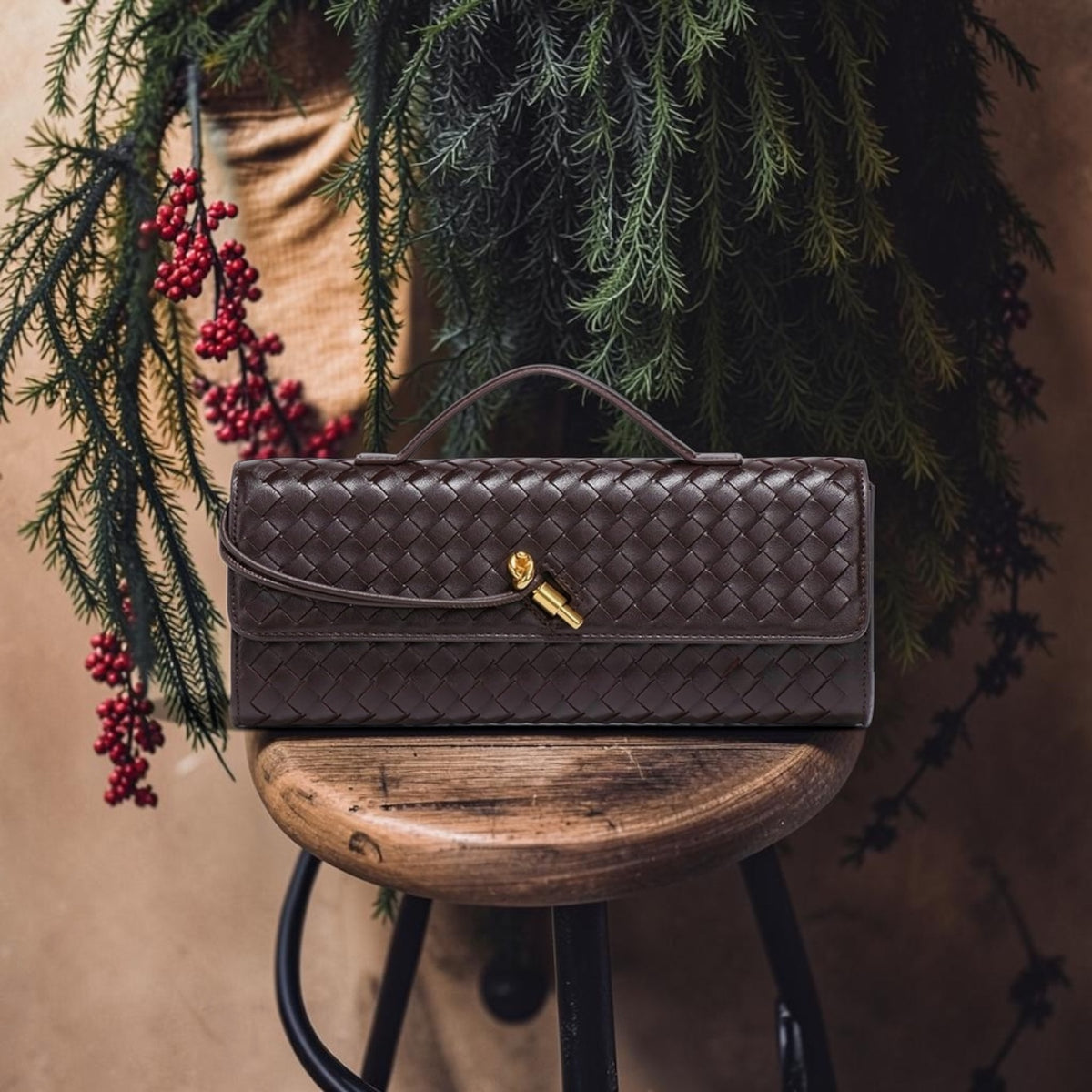 Braided PU Leather Clutch Bag - Brown